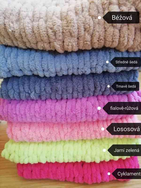 Měkký pletený nákrčník puffy (barva na přání)  - foto 10