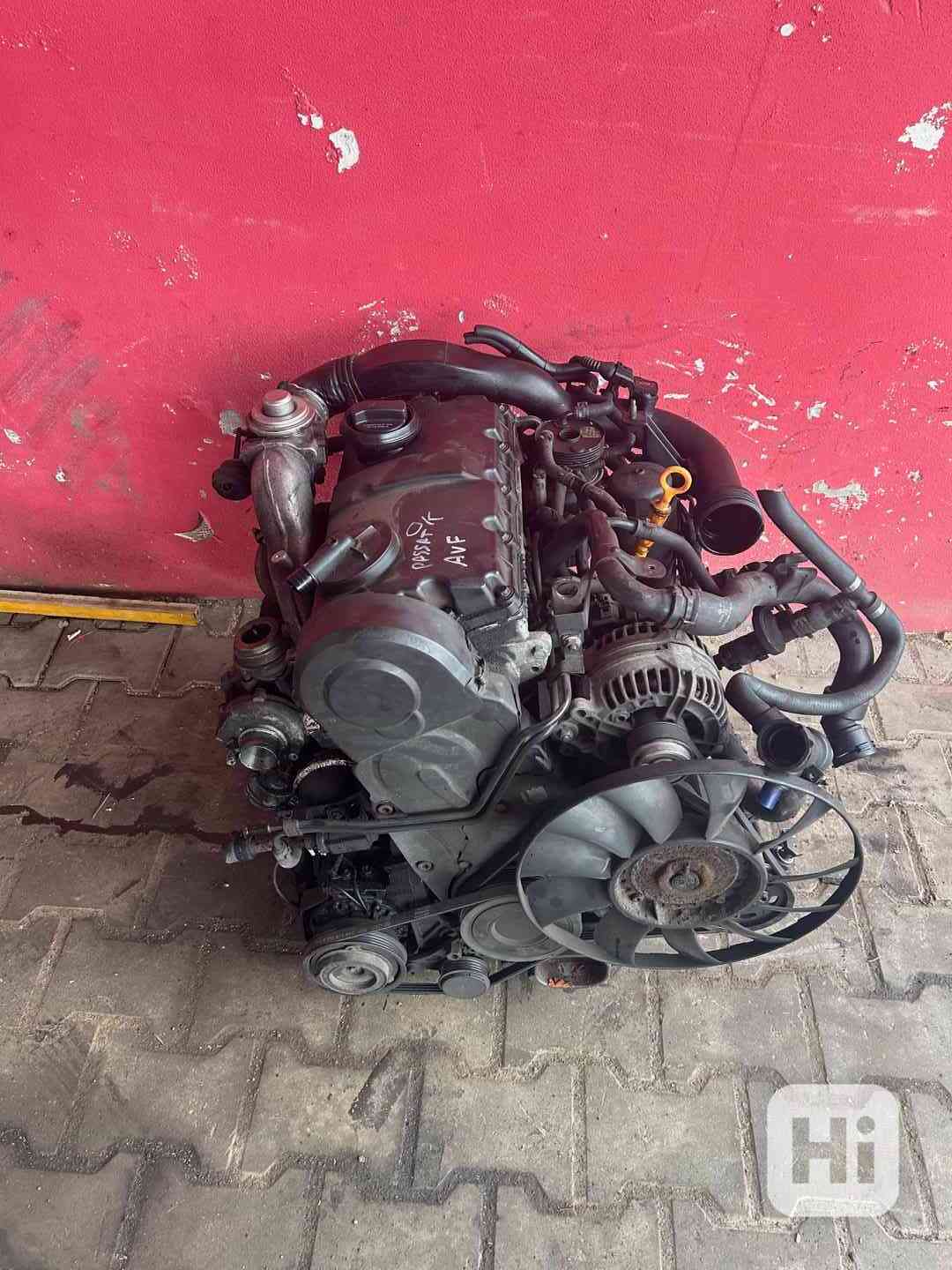 Motor 1,9TDI 96KW VW Passat typ AVF kompletní - foto 1