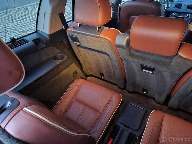 Volvo XC90 2,4   D5 Executive 2011, 7 míst, aut - foto 9