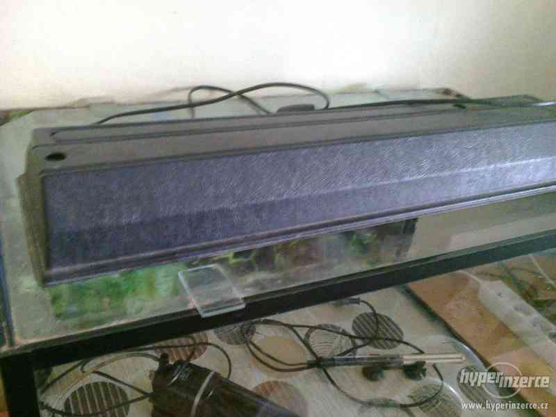 Akvarium 120l. s vybavením - foto 6