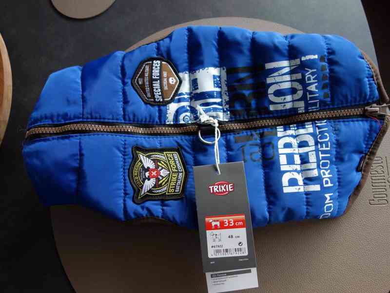 Obleček pro psa  - Bunda TRIXIE s integrovaným postrojem S 3 - foto 3