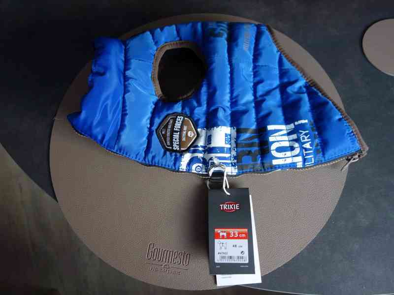 Obleček pro psa  - Bunda TRIXIE s integrovaným postrojem S 3 - foto 2