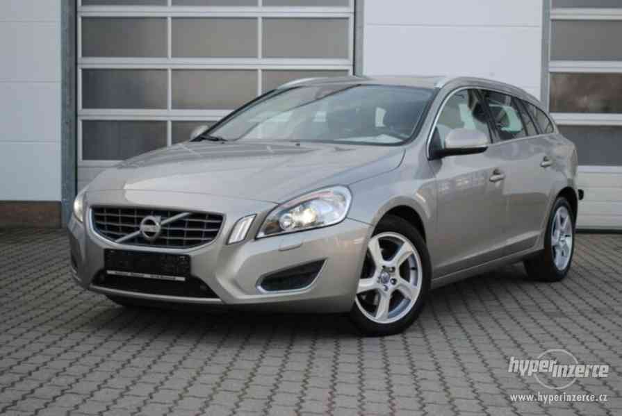 Volvo V60 D3 Summum 120kw - foto 1