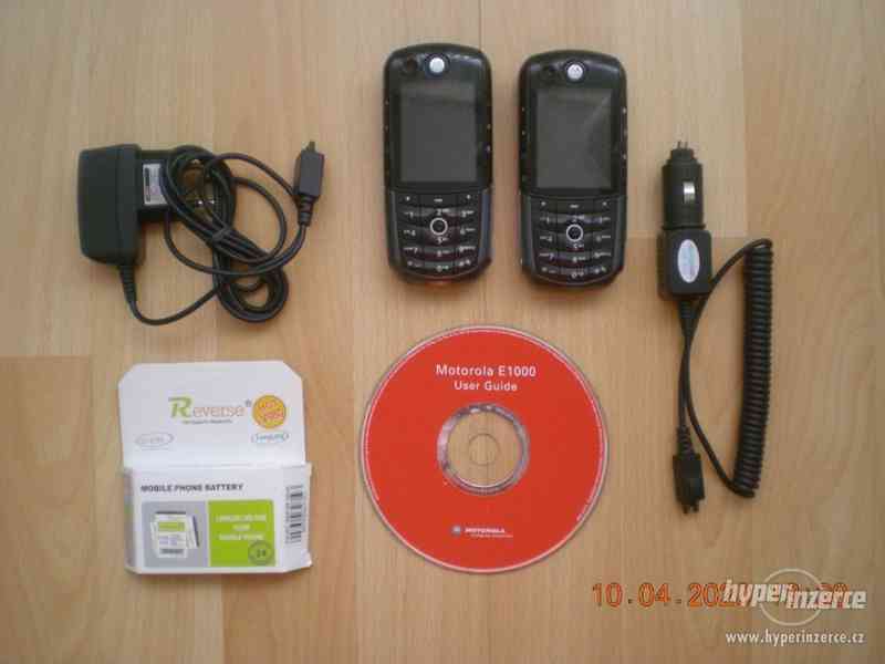Motorola E-1000 - historické mobilní telefony z r.2004 - foto 1