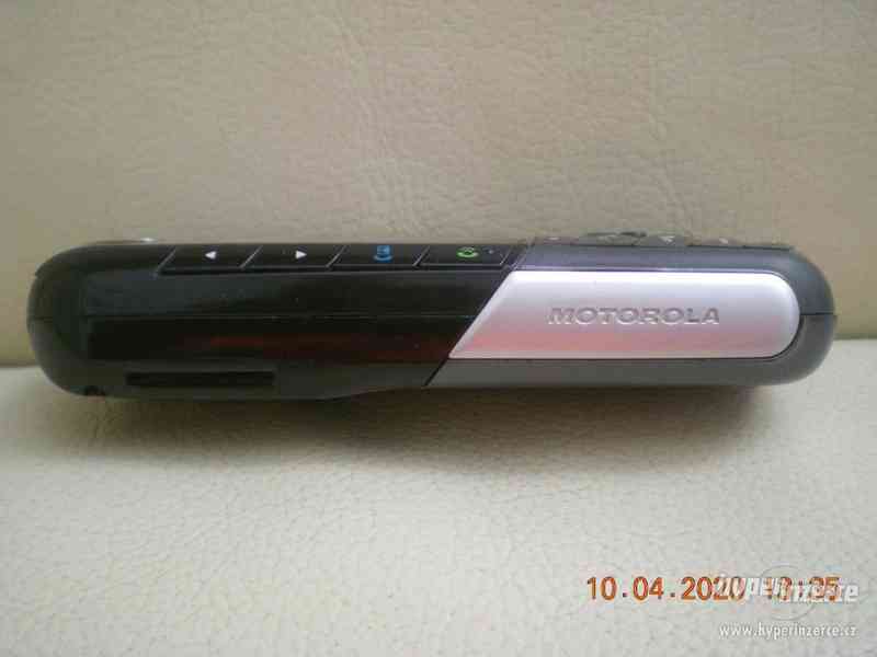 Motorola E-1000 - historické mobilní telefony z r.2004 - foto 5