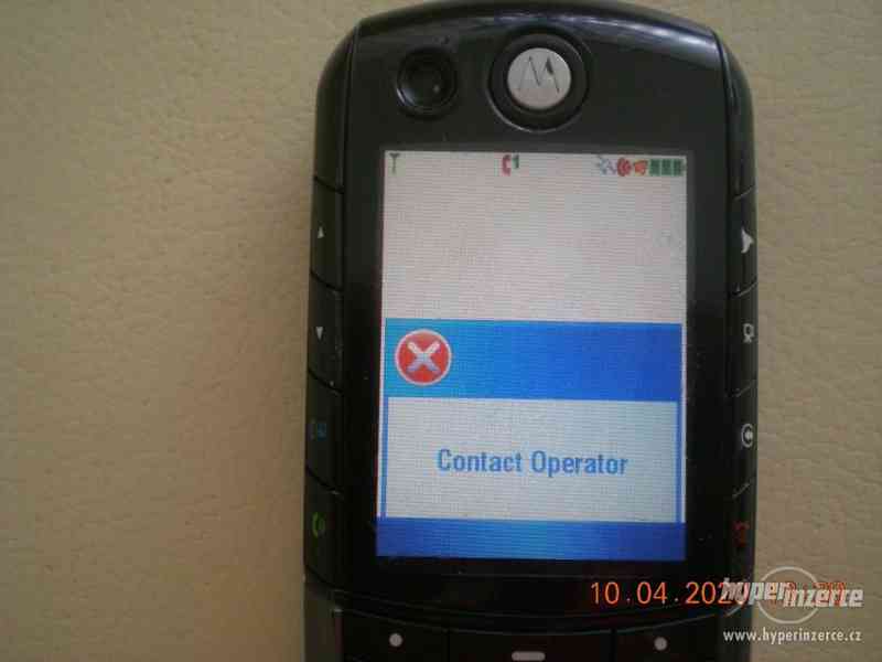 Motorola E-1000 - historické mobilní telefony z r.2004 - foto 13