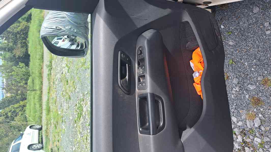 Volkswagen Amarok Double cab 2.0 TDI 4x4 - foto 8