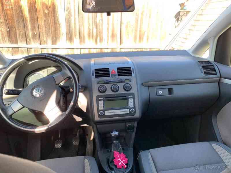 Volkswagen Touran CROSS 1.4 tsi - foto 7