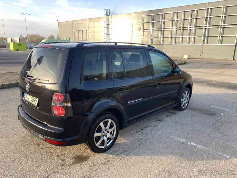 Volkswagen Touran CROSS 1.4 tsi - foto 8
