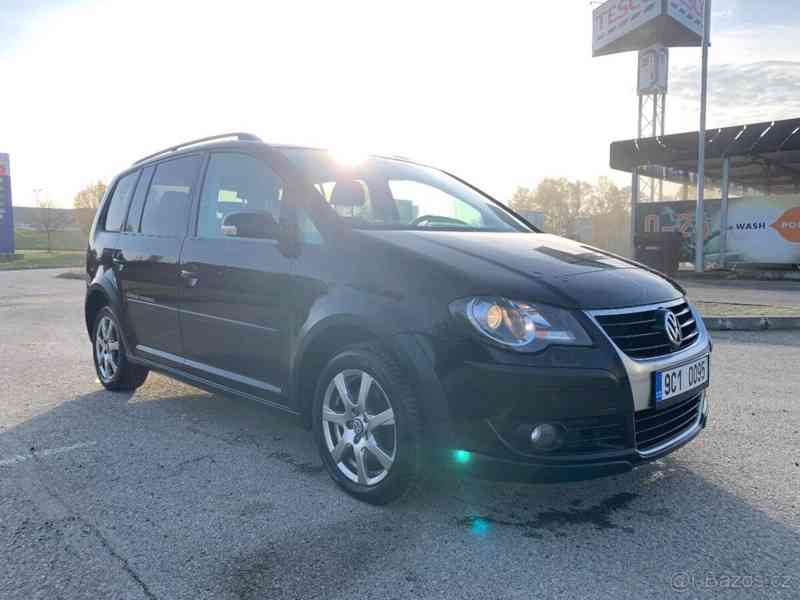 Volkswagen Touran CROSS 1.4 tsi - foto 2