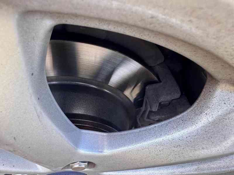 Ford Mondeo 2,0   Mk5 - foto 7