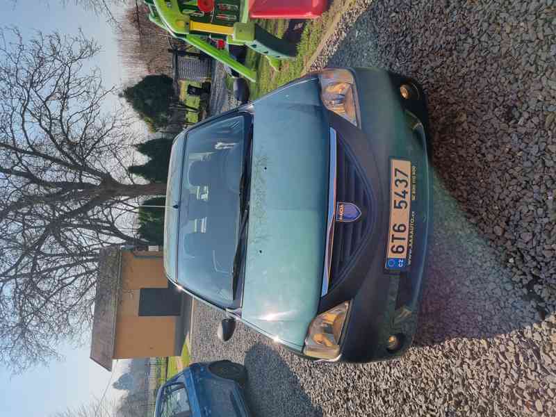 Dacia Logan - garážovaný OA, 2. majitel - foto 3
