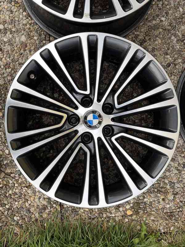 Disky BMW 8Jx18 ET30 5x112 CB 66.6, originál - foto 5