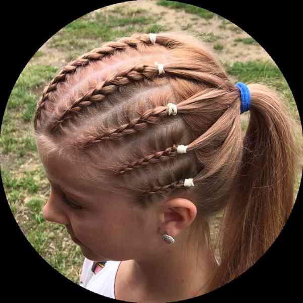 SUPER brigáda - zaplétání copánků a malba na tělo  - foto 2