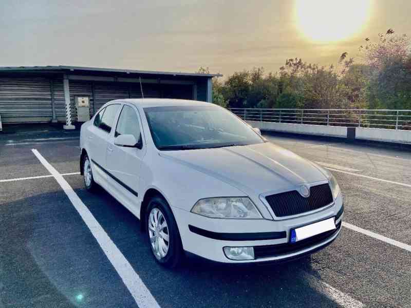 Škoda Octavia 1,9 TDI PD Ambiente  PD (77kw) - 2. majitel - foto 9