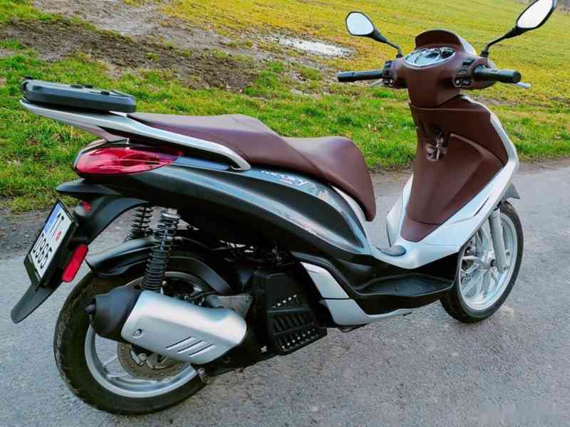 Piaggio Medley 150 - foto 3