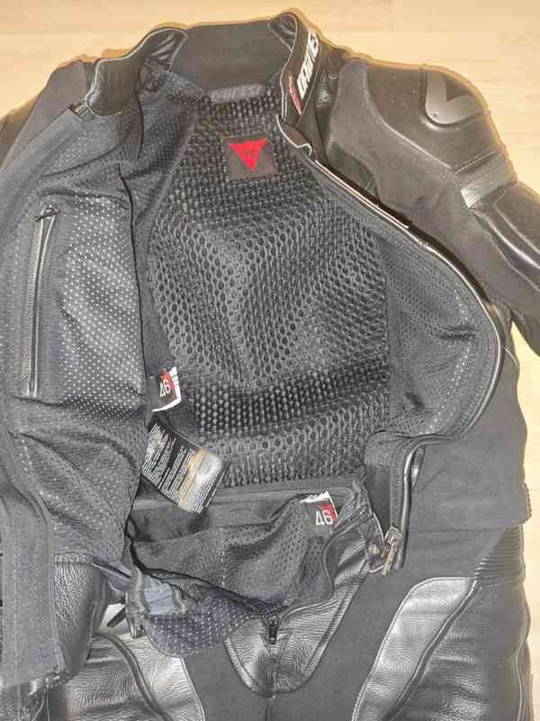 Kožená kombinéza Dainese Avro D2 2-Piece - foto 12