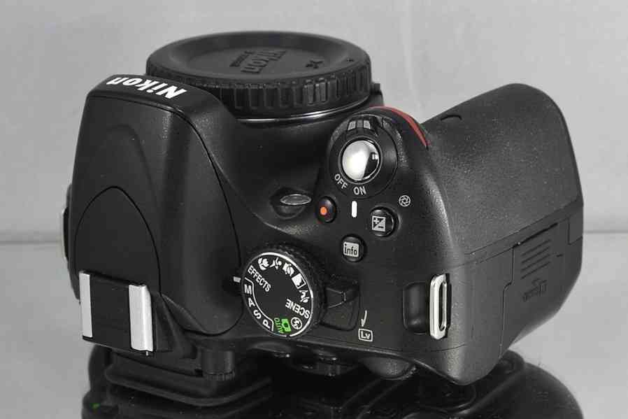 Nikon D5100 *16.2 MPix CMOS*Full HDV 1000 Exp. - foto 5