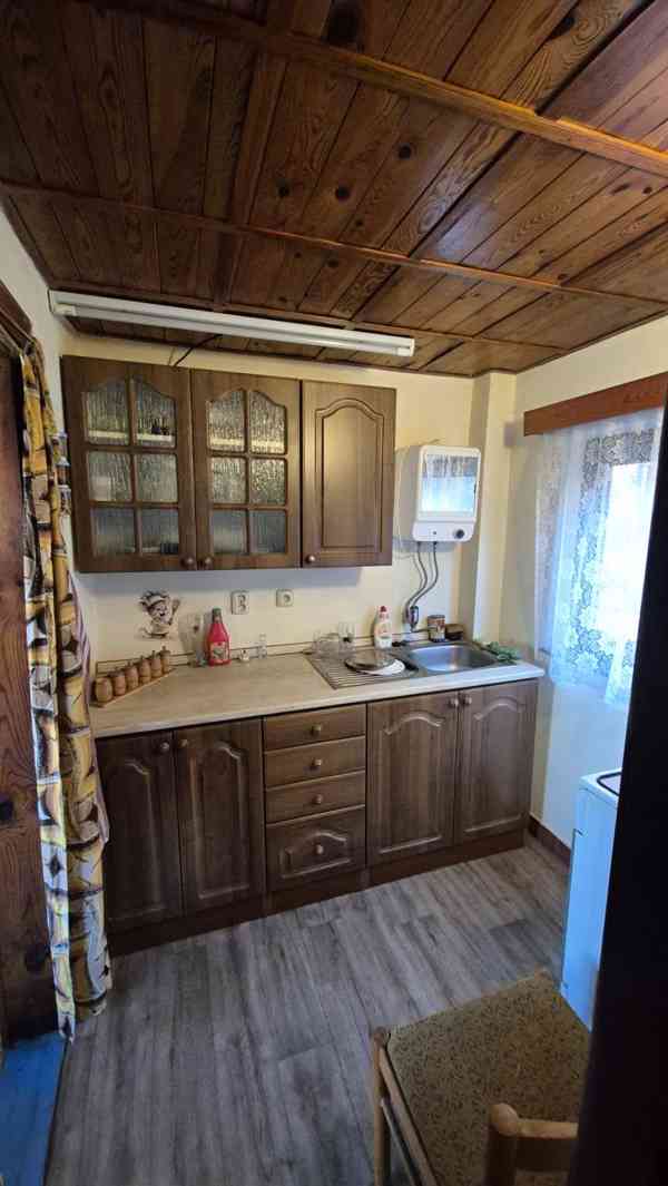 Zděná chata s krbem, studnou, Moravská Třebová  - foto 4