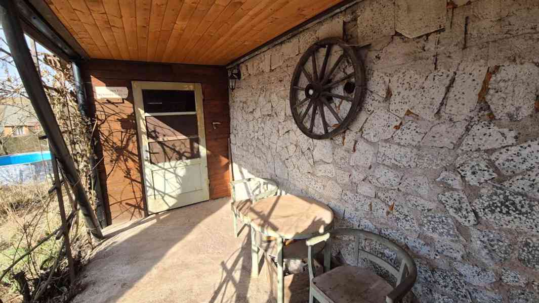 Zděná chata s krbem, studnou, Moravská Třebová  - foto 12