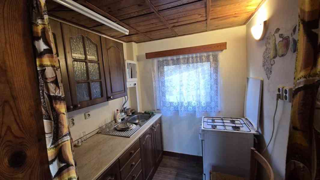 Zděná chata s krbem, studnou, Moravská Třebová  - foto 5