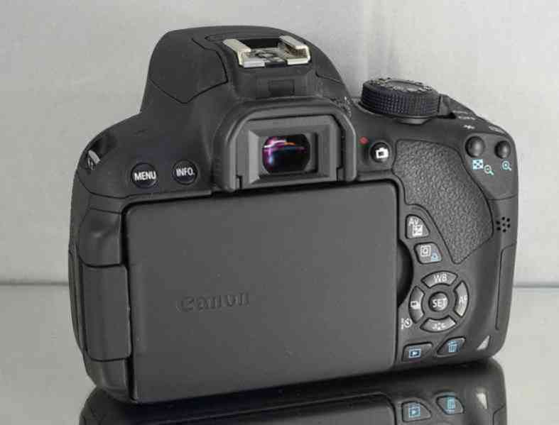 Canon EOS 700D *APS-C  CMOS*Full HDV*13000 Exp. - foto 7
