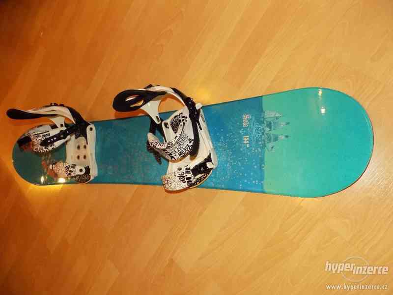Dámský snowboard Dub 144 cm s příslušenstvím - foto 2