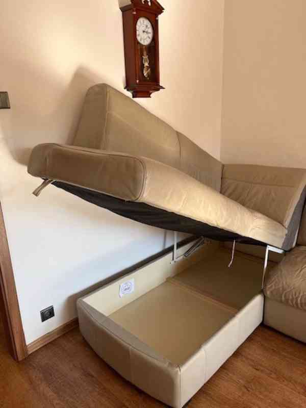 Rohová šedá kožená sedací souprava - foto 2