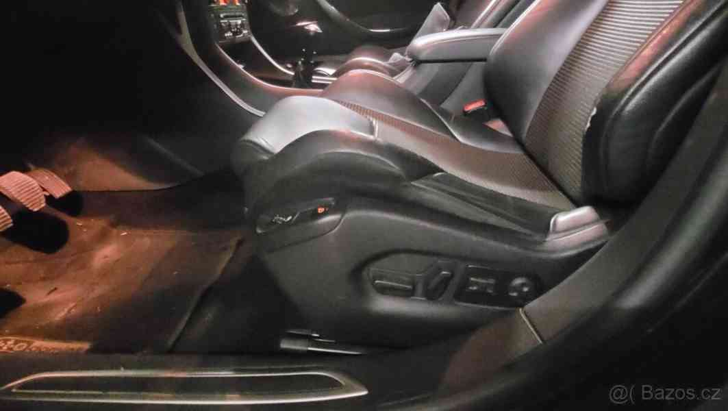 Citroën C5 2,0   HDi Break Exclusive, r.v. 2013 - foto 8