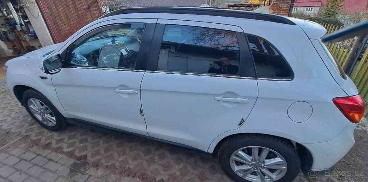 Mitsubishi ASX 2,2   4x4 - foto 2