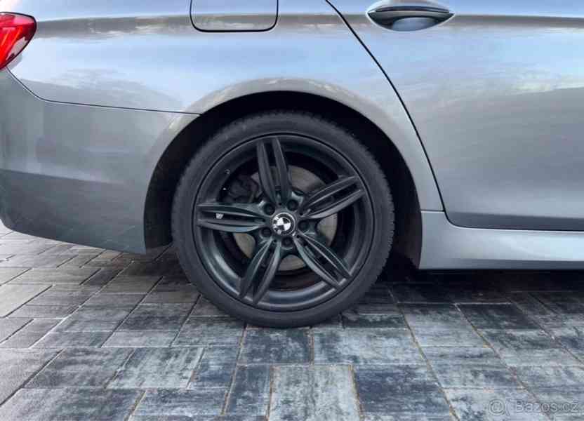 BMW Řada 5 3,0   530 xd M-paket - foto 14