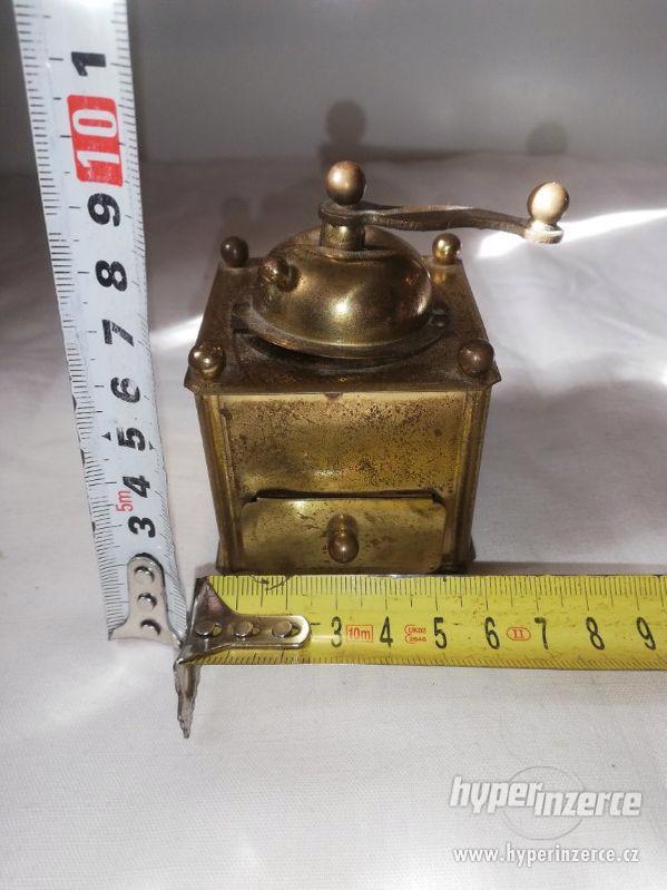 Miniaturní mosazný mlýnek - funkční - foto 1