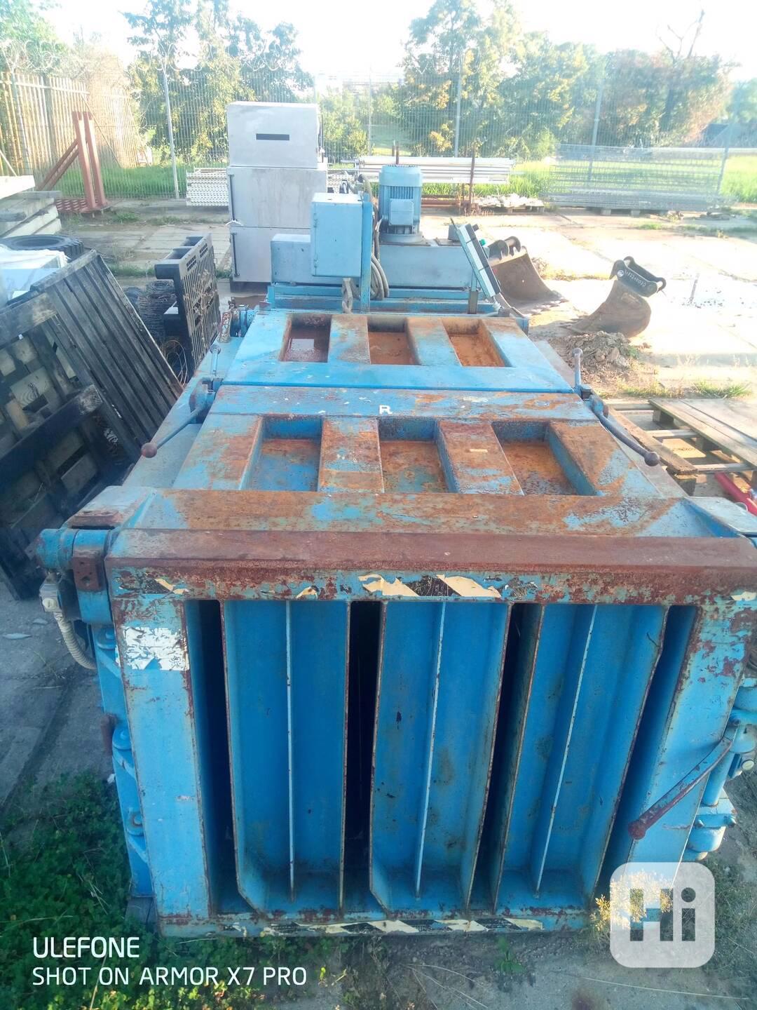 Hydraulický lis na papír PERSONA LP25A1 - foto 1