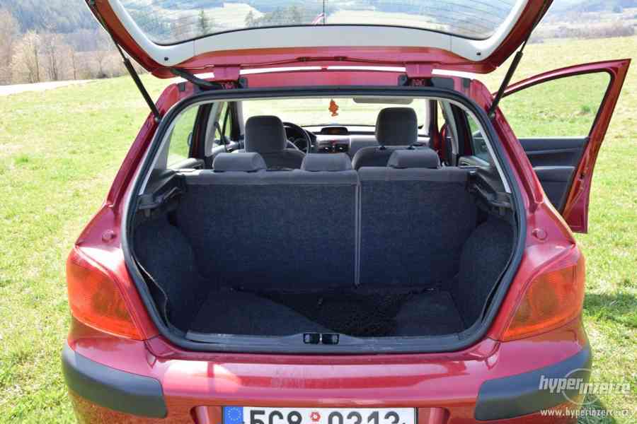 Peugeot 307 - foto 9