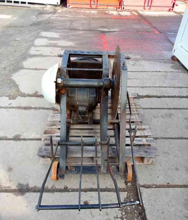 Cirkulárka - foto 4