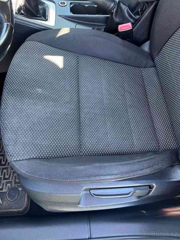 Škoda Octavia 1,6   lll - foto 7