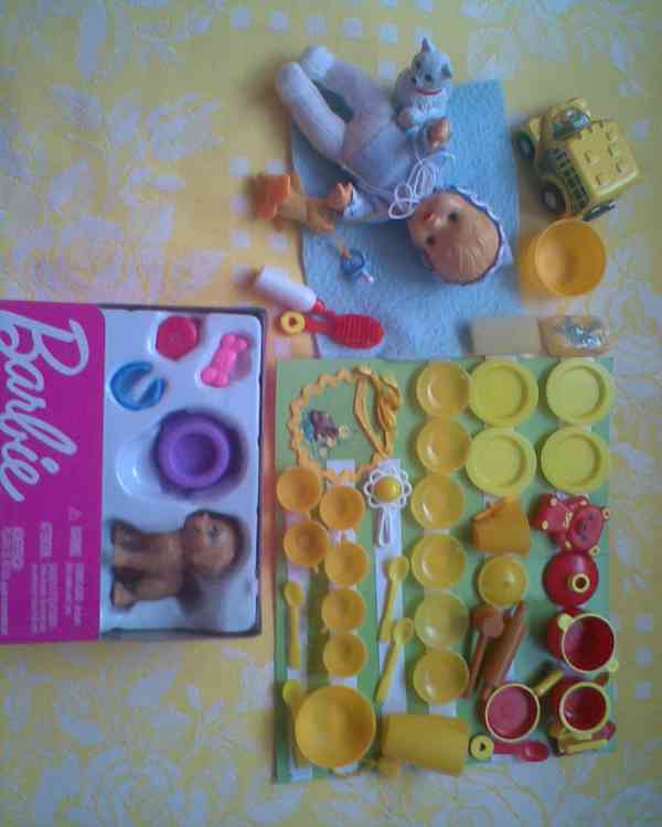 Retro nábyteček s panenkami SLEVA - foto 3