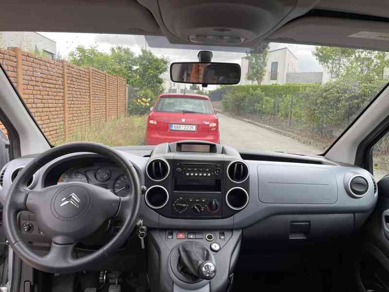 Citroën Berlingo: plošina pro převoz vozíčkáře - foto 9