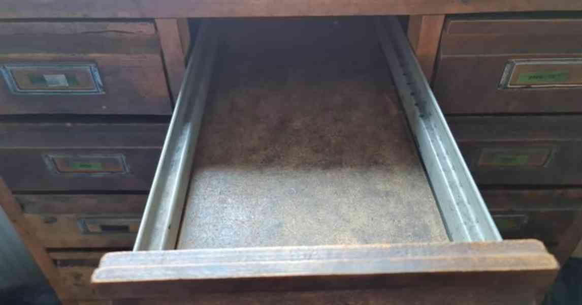 Skříň dřevěná šuplíková 750x540x480 (15480.) - foto 2