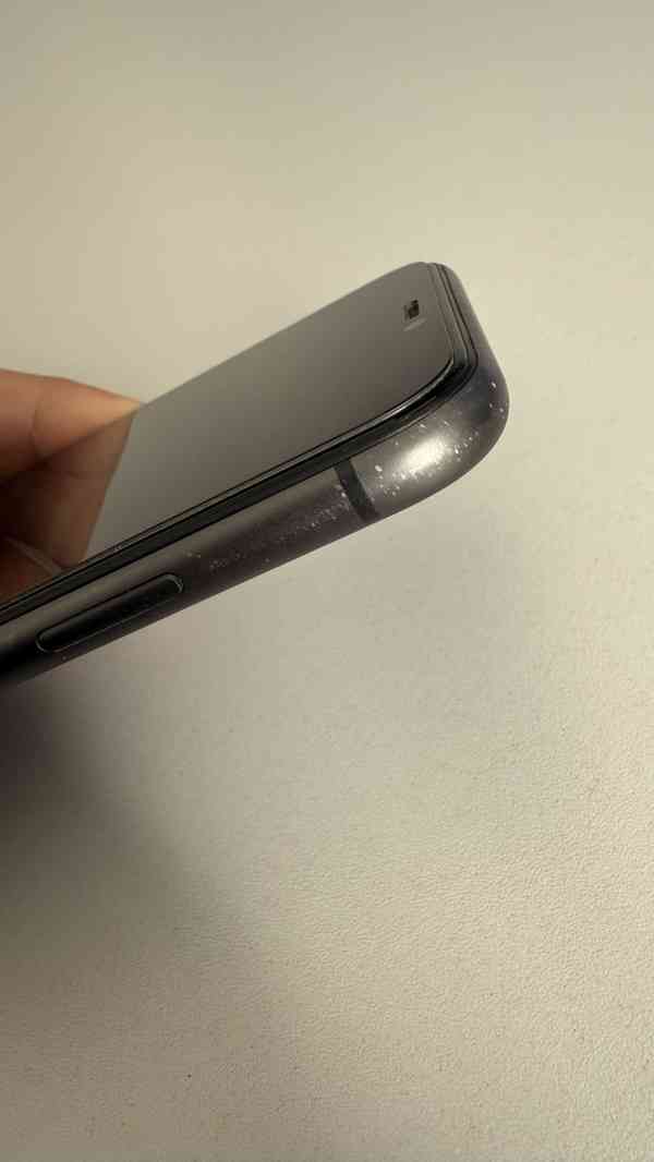 Iphone 11 64gb black 100% baterie a nový display - foto 3
