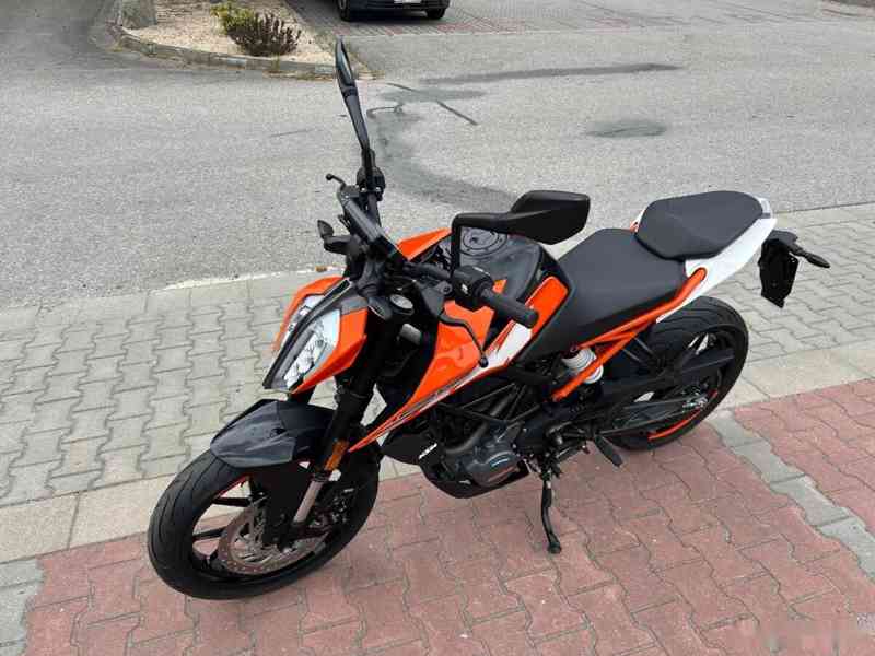 KTM Duke 125 2019 TOP najeto 10.000km - foto 7