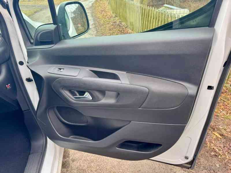 Opel Combo 1,2   Life (E) L1 krátká, T 81 KW - foto 14