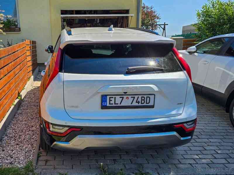 Kia Niro PHEV plug-in, automat 11/2022 - foto 2