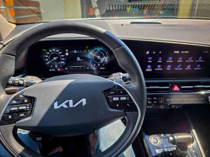 Kia Niro PHEV plug-in, automat 11/2022 - foto 13