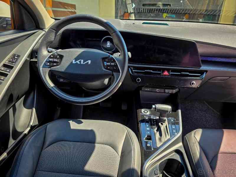 Kia Niro PHEV plug-in, automat 11/2022 - foto 6