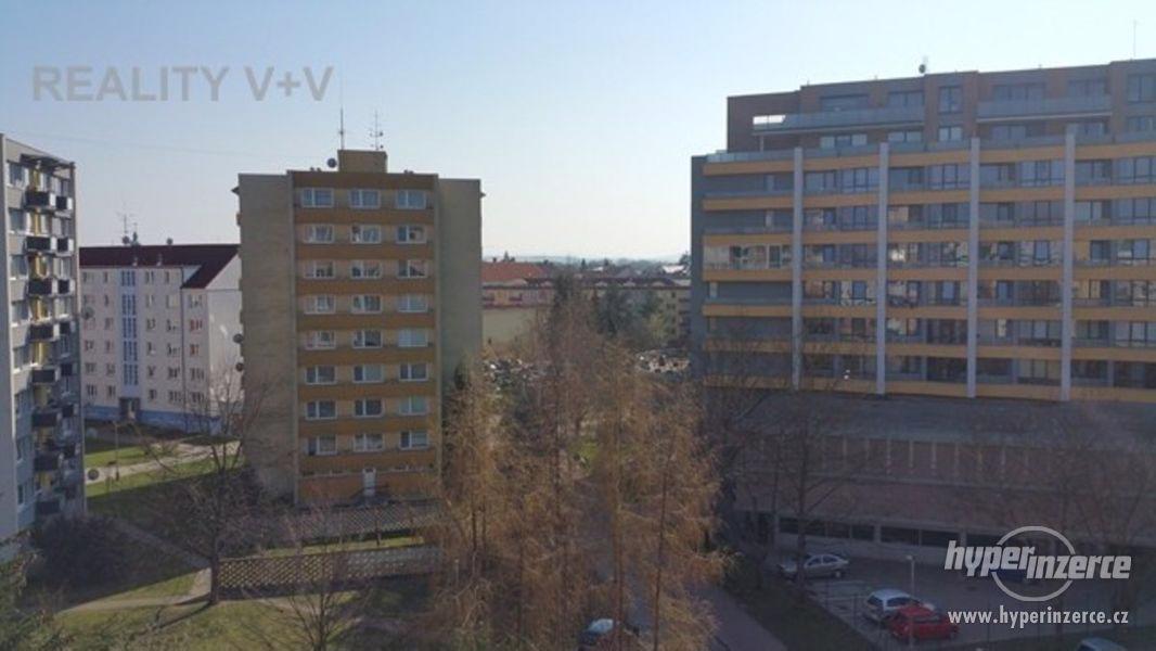 Pronájem bytu 1+1 s balkonem, plocha 35 m2, lokalita České Budějovice - foto 2