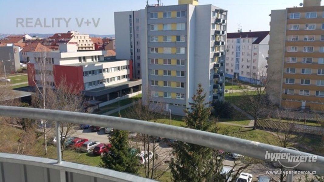 Pronájem bytu 1+1 s balkonem, plocha 35 m2, lokalita České Budějovice - foto 4