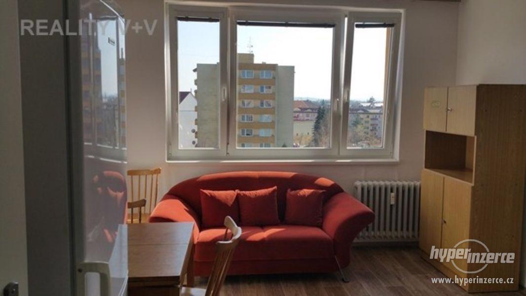 Pronájem bytu 1+1 s balkonem, plocha 35 m2, lokalita České Budějovice - foto 12