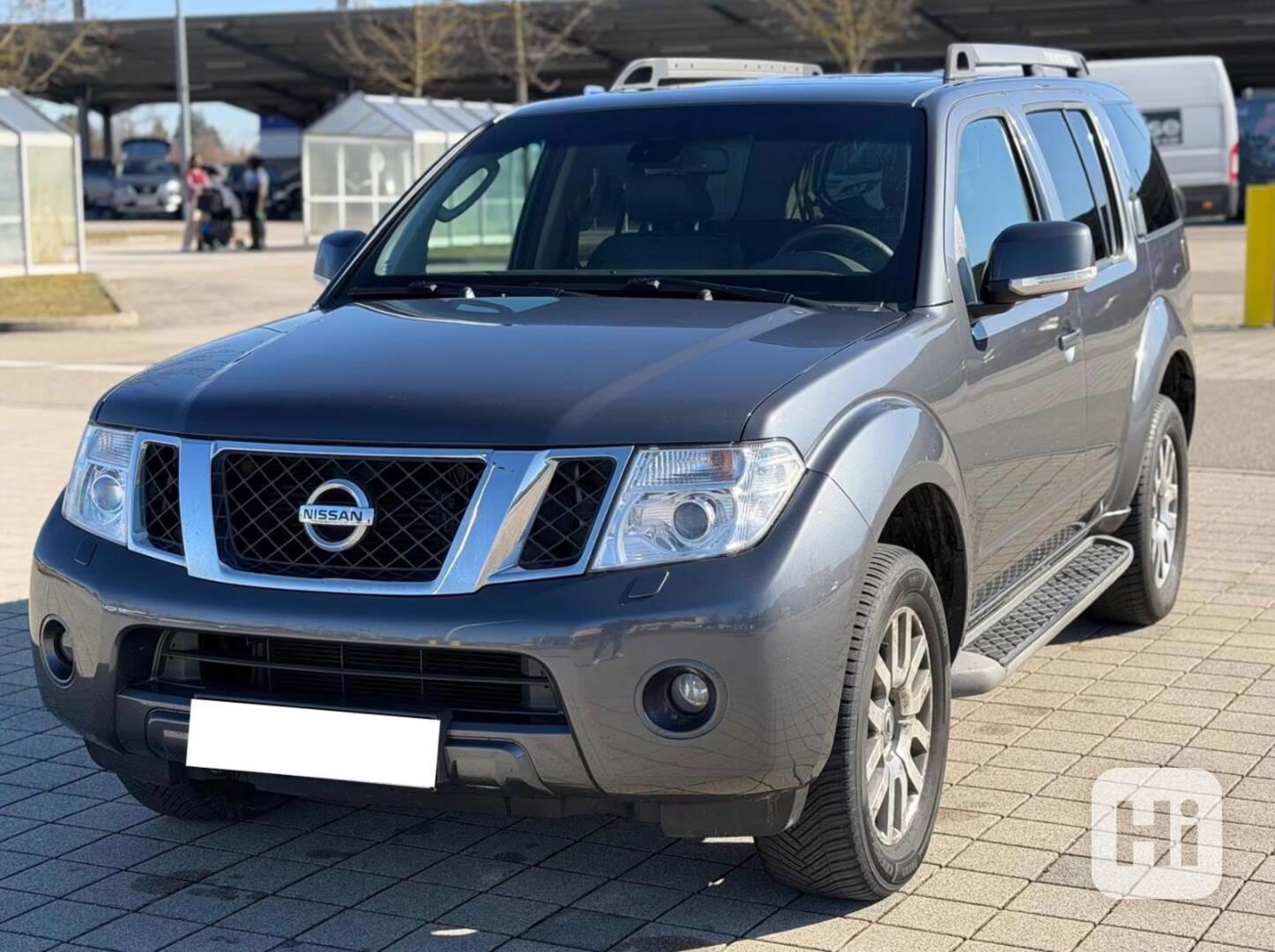 Nissan Pathfinder 2.5 dCi LE 140kw - foto 1