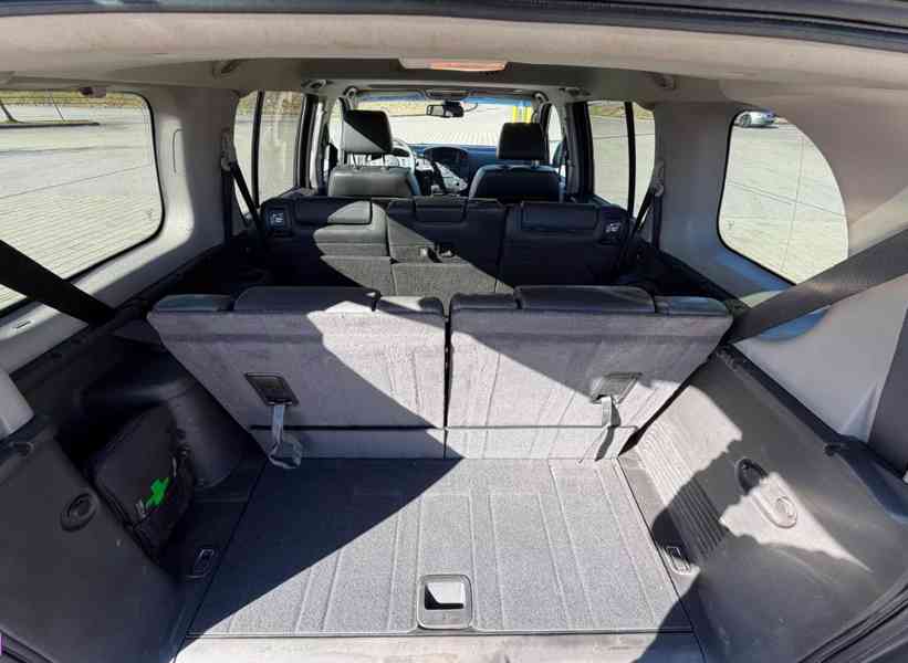 Nissan Pathfinder 2.5 dCi LE 140kw - foto 17